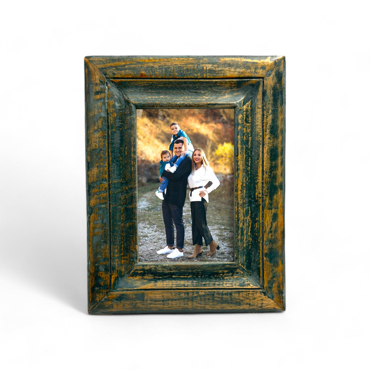 GLOBAL CRAFT AND CREATIONS Wooden Table-Top Photo Frame | Solid Wood Picture Frame for Table Decor, Wall Decor, Office Decor & Home Decor (4x6), Rectangular, Handcrafted Forest Green finished Rustic Style TableTop Display | MA13